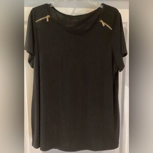 Black plus size Ellen tracy zipper blouse
